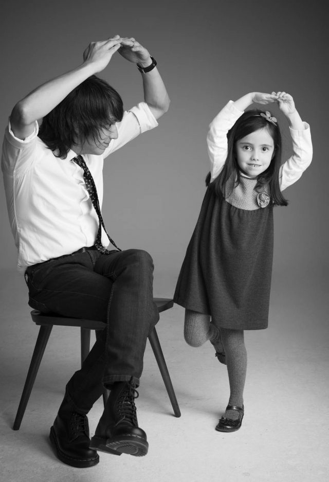 Patxo Escobar y su hija Antonia Fotografía: Ricardo Pinzón Hidalgo