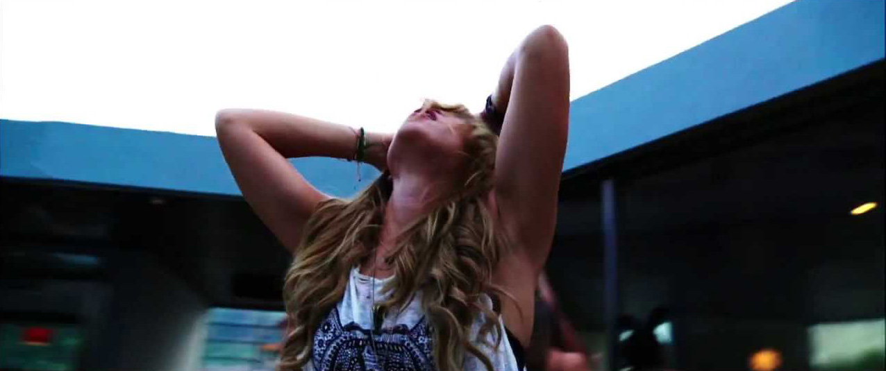 Imagen del filme Que viva la música